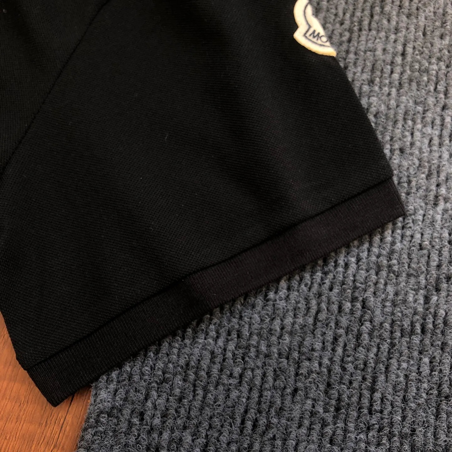 Moncler/ 2026New Arrival logo polo ⚠ ⚠ ⚠ Quality Same Style 50 Breathable Versatile polo Same Style Quality : Black White Size ：M ～ 3XL M： 102 71 46 18.5 L ： 106 73 48 19.5 XL： 110 75 50 20.5 2XL： 114 76 52 21.5 3XL： 118 77.5 54 22.5